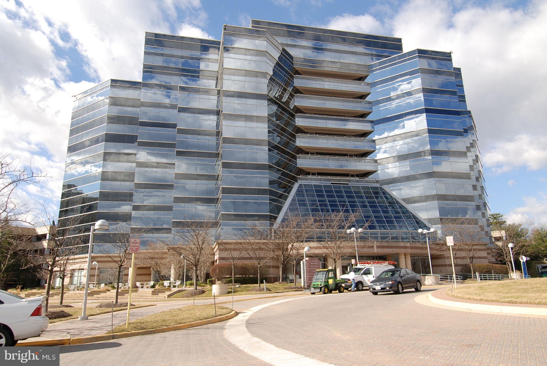 4138 Fountainside Ln #A302