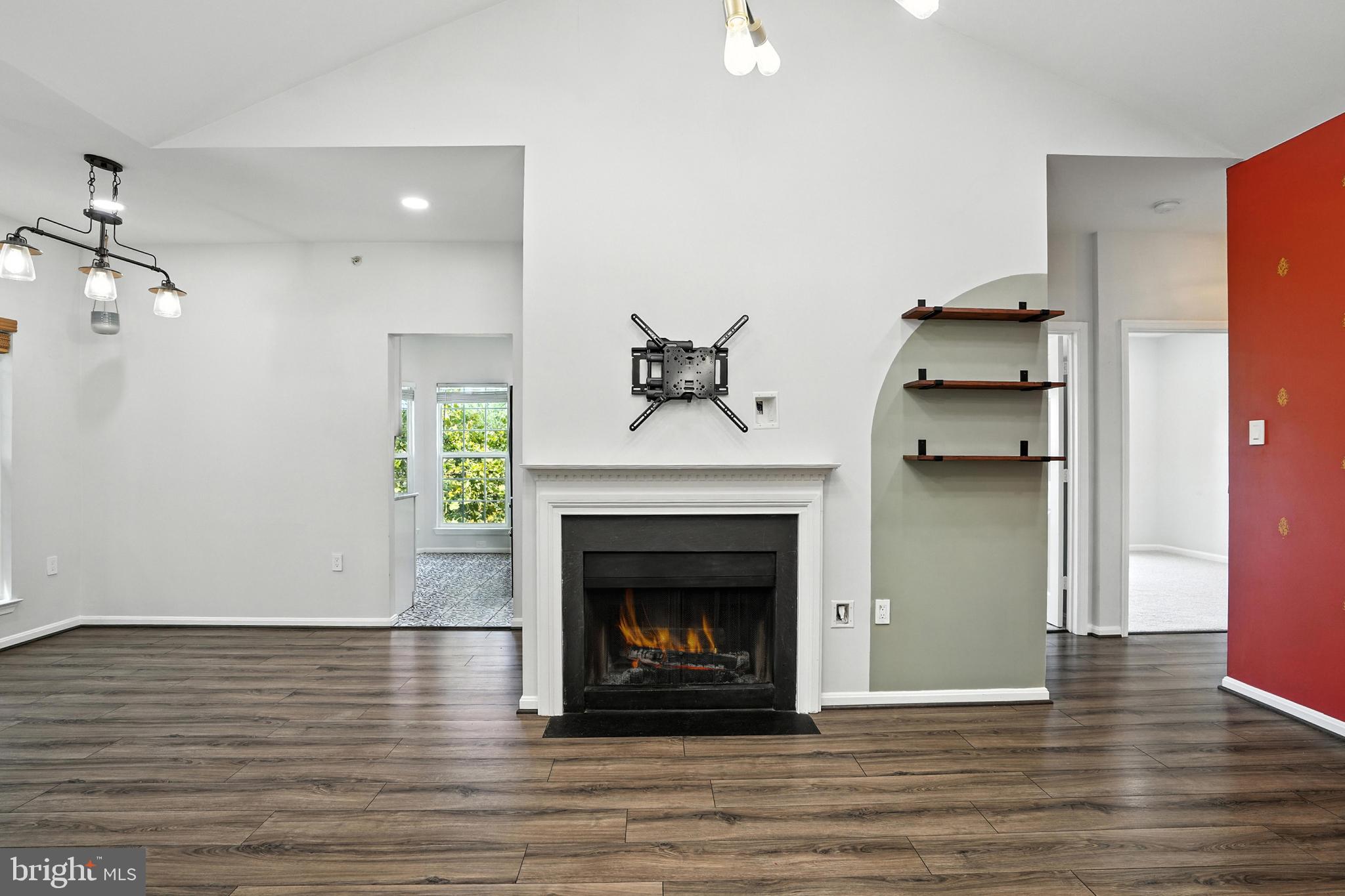 4138 Fountainside Ln #A302