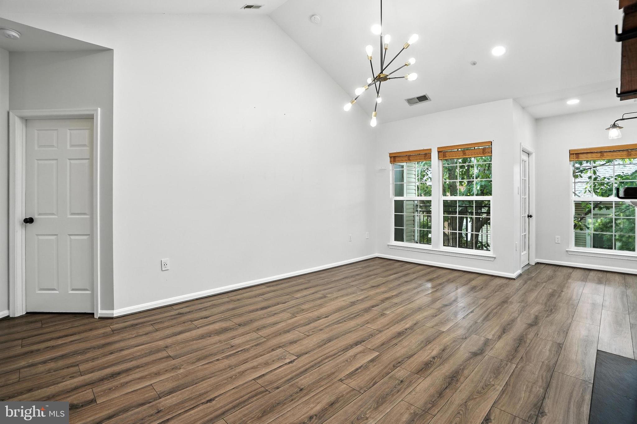 4138 Fountainside Ln #A302