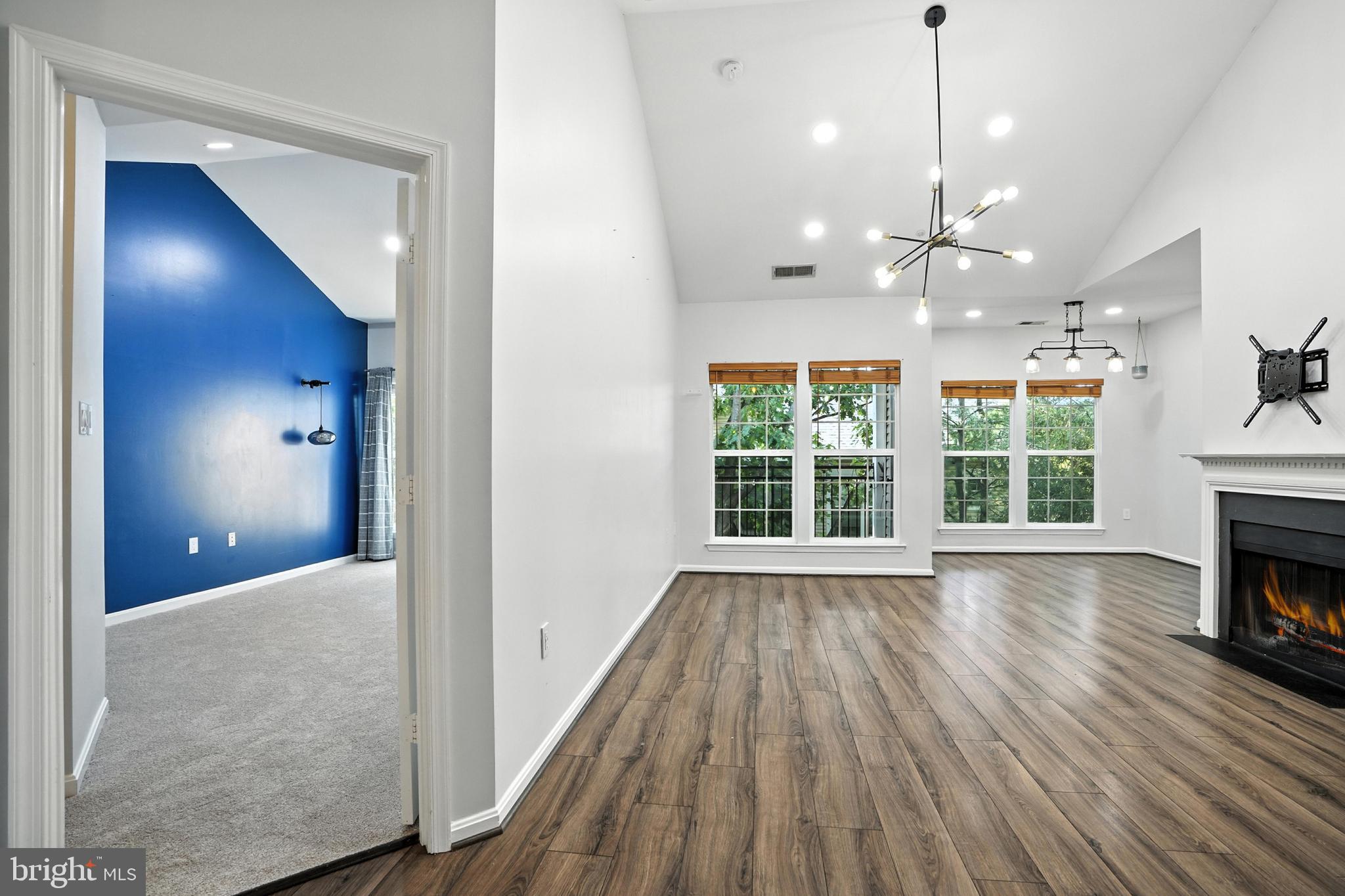 4138 Fountainside Ln #A302