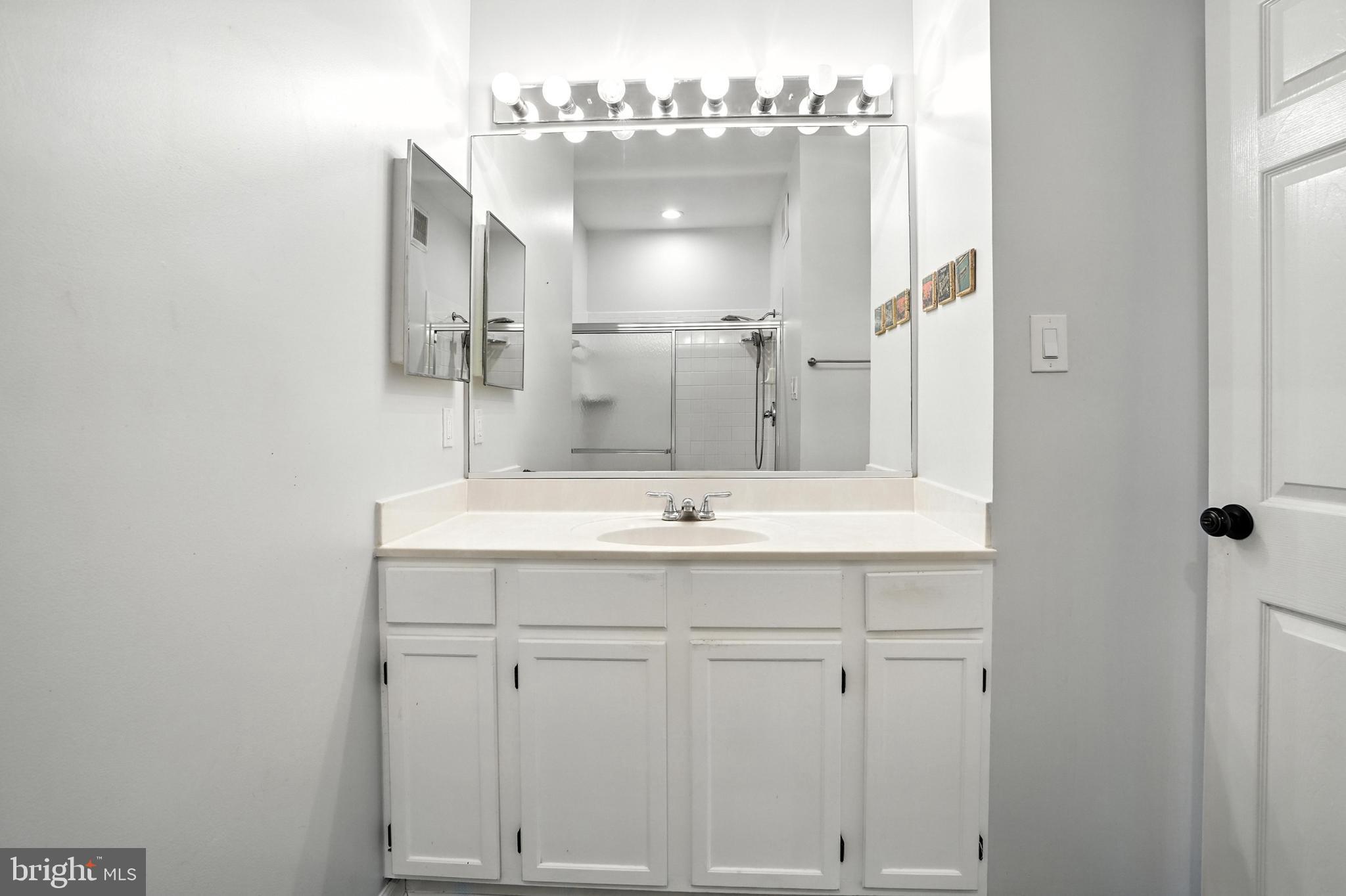 4138 Fountainside Ln #A302