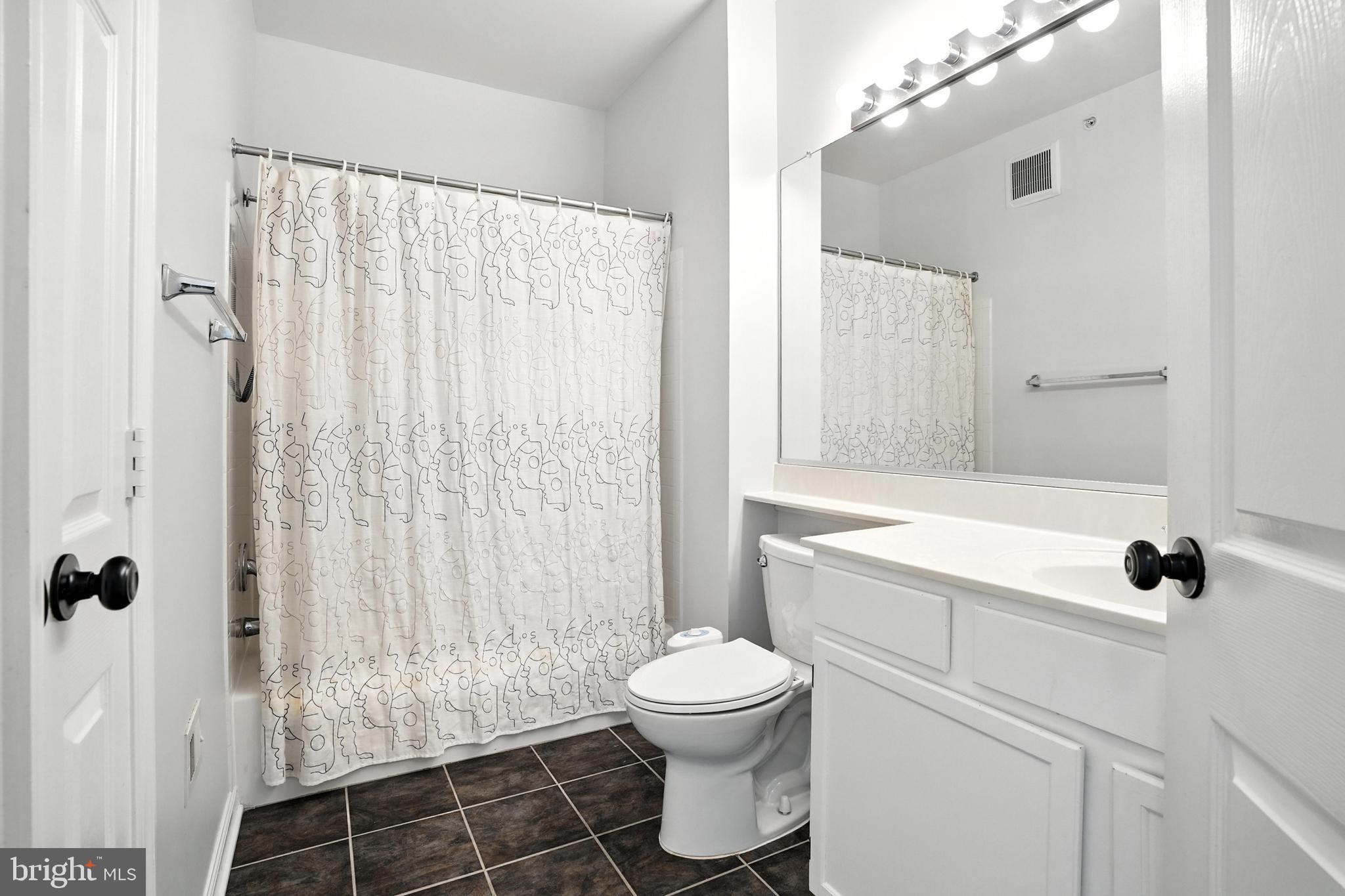 4138 Fountainside Ln #A302