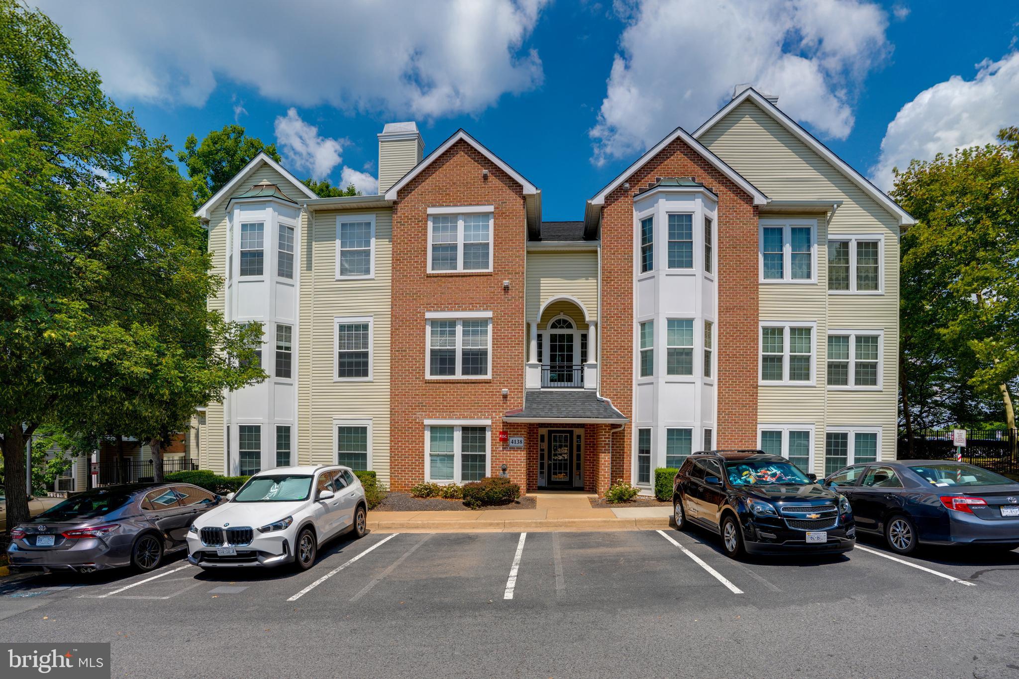 4138 Fountainside Ln #A302