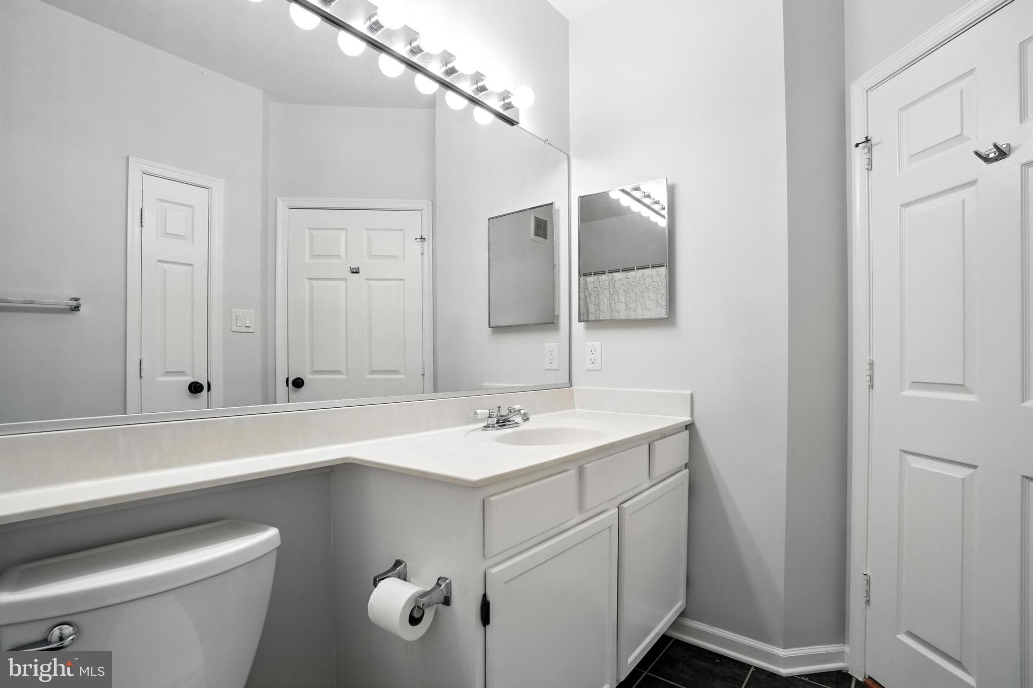 4138 Fountainside Ln #A302