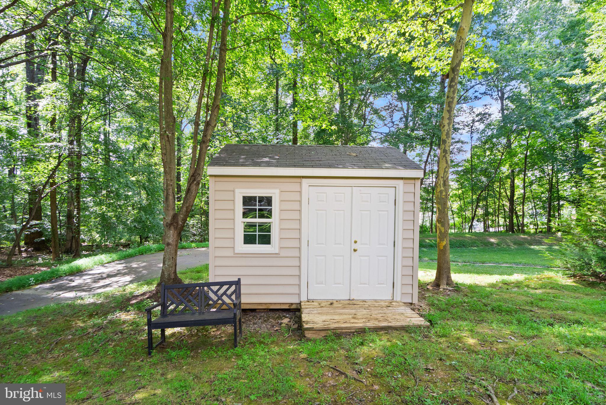 1108 Arboroak Pl