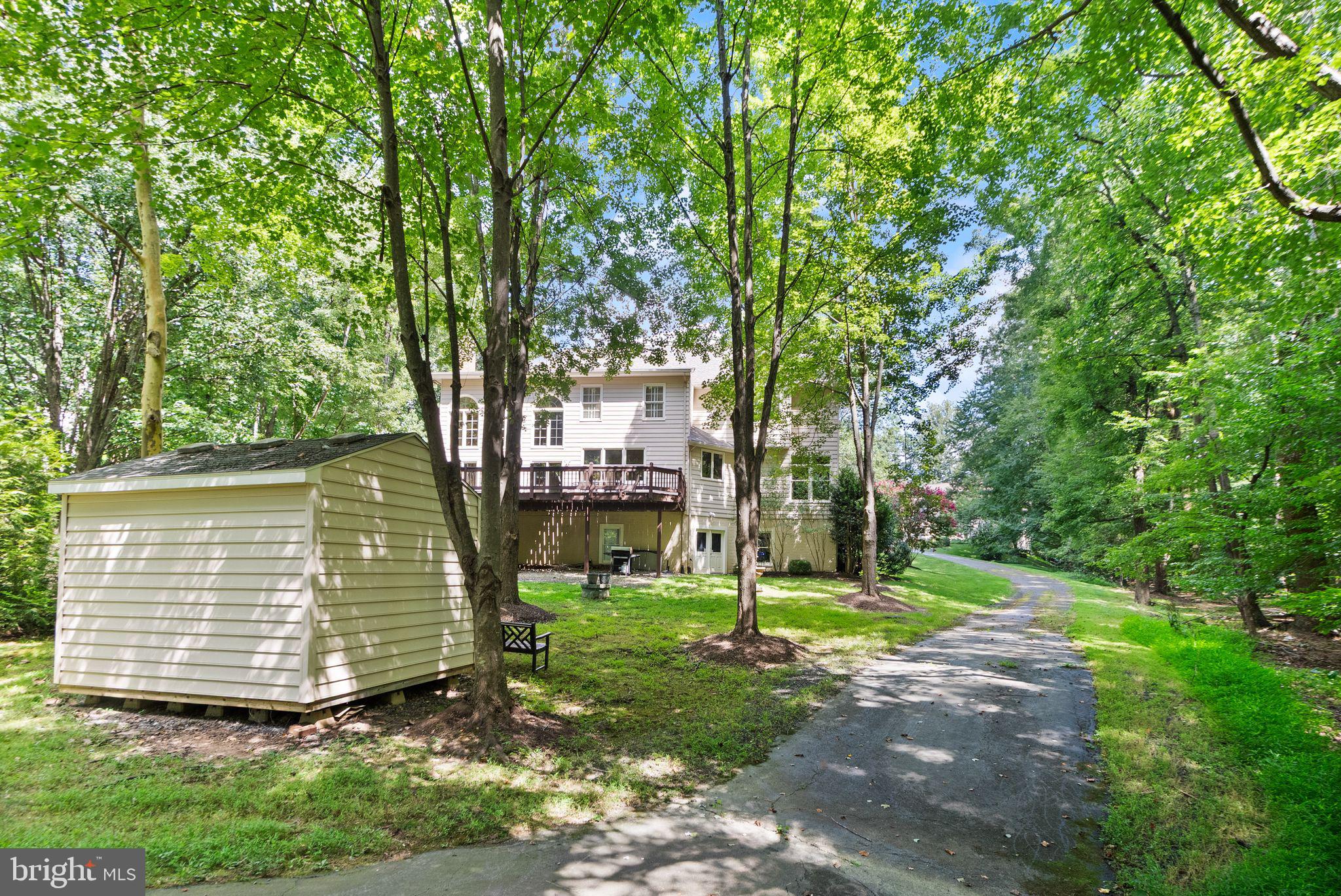 1108 Arboroak Pl