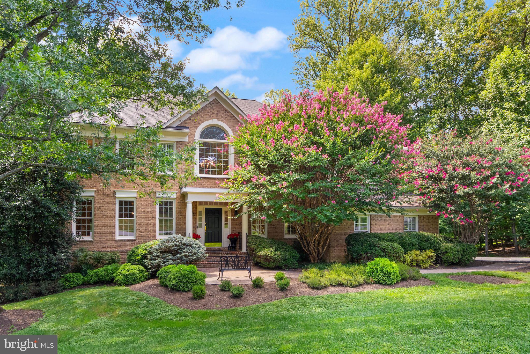 1108 Arboroak Pl