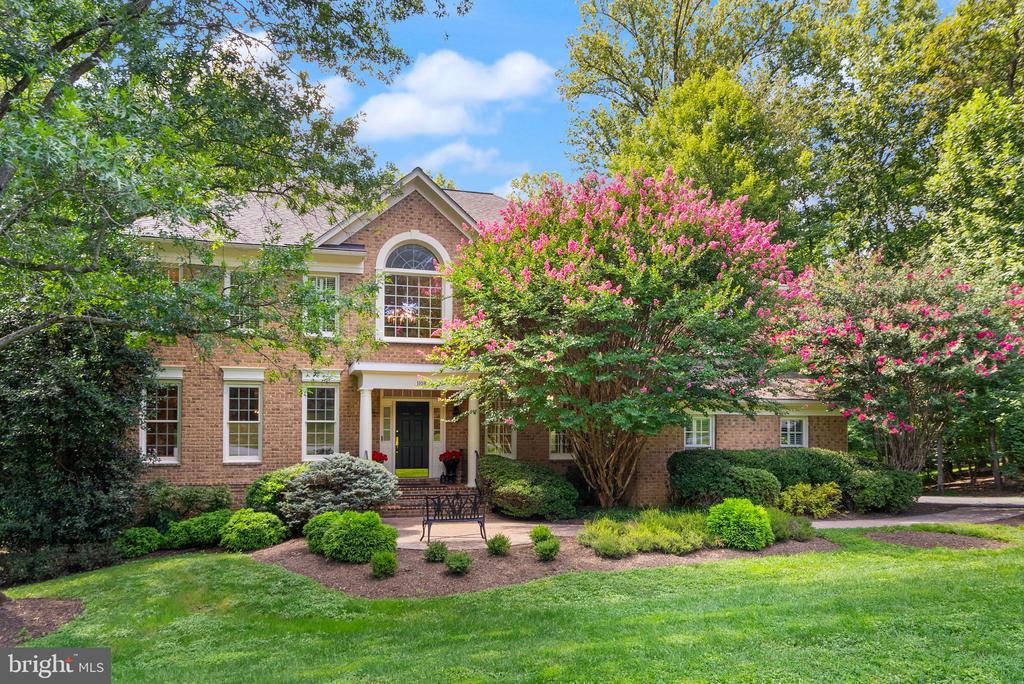 1108 Arboroak Pl