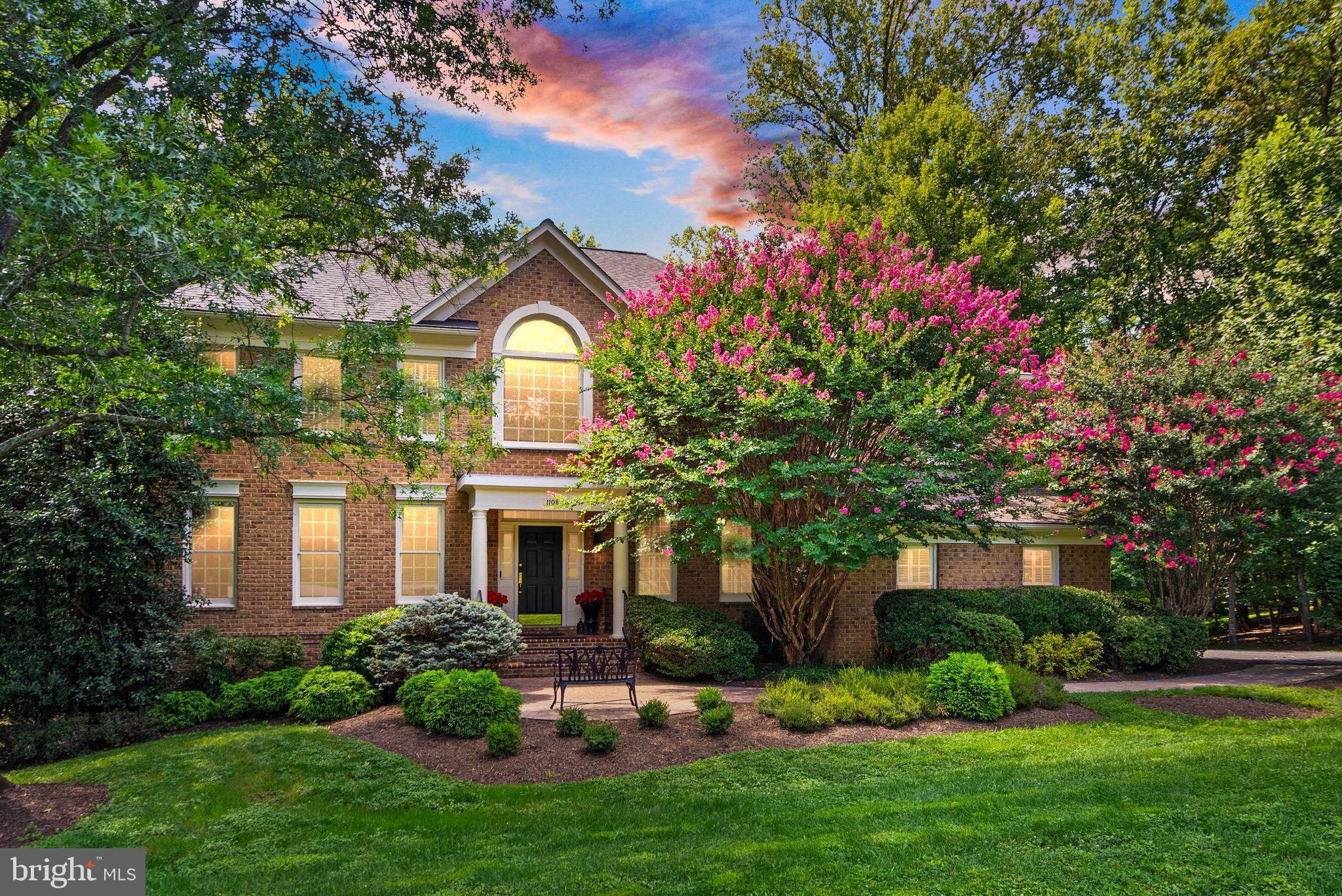 1108 Arboroak Pl