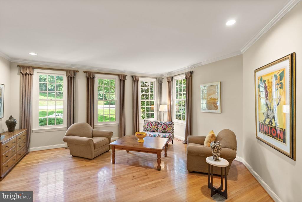 1108 Arboroak Pl