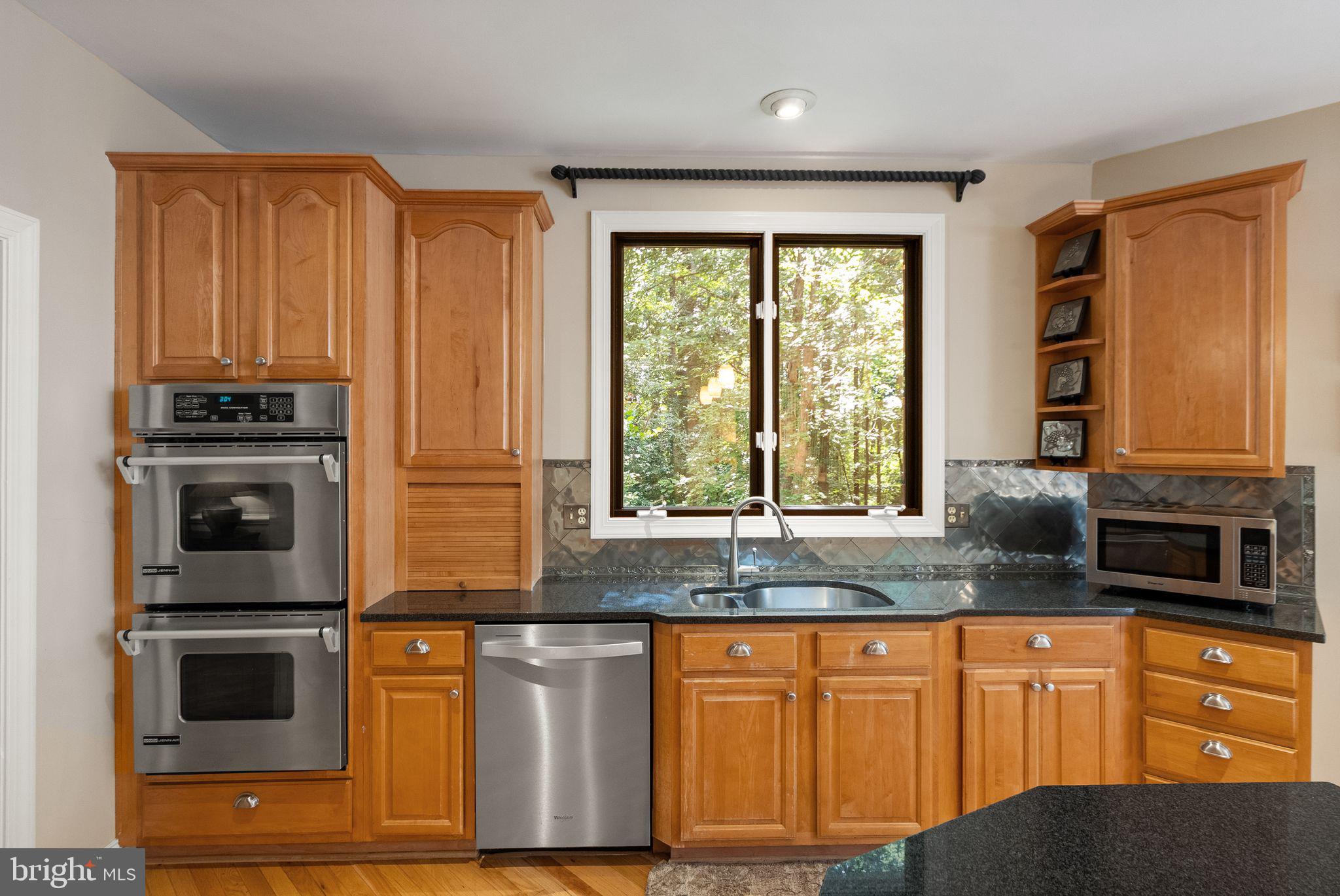 1108 Arboroak Pl