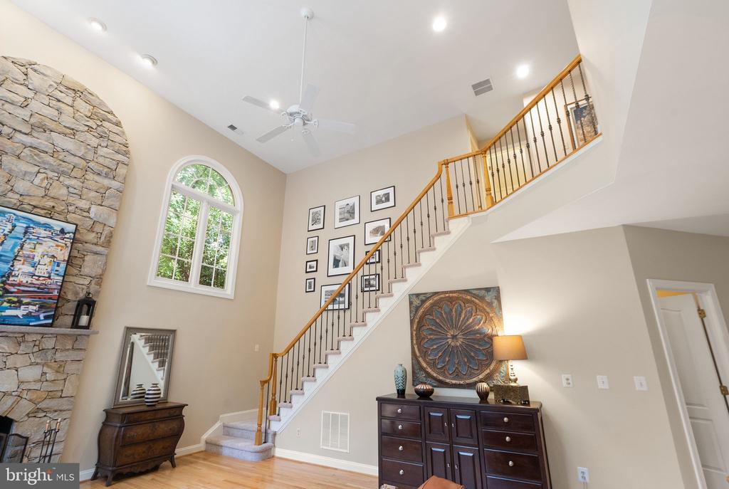 1108 Arboroak Pl