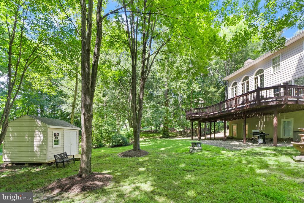 1108 Arboroak Pl