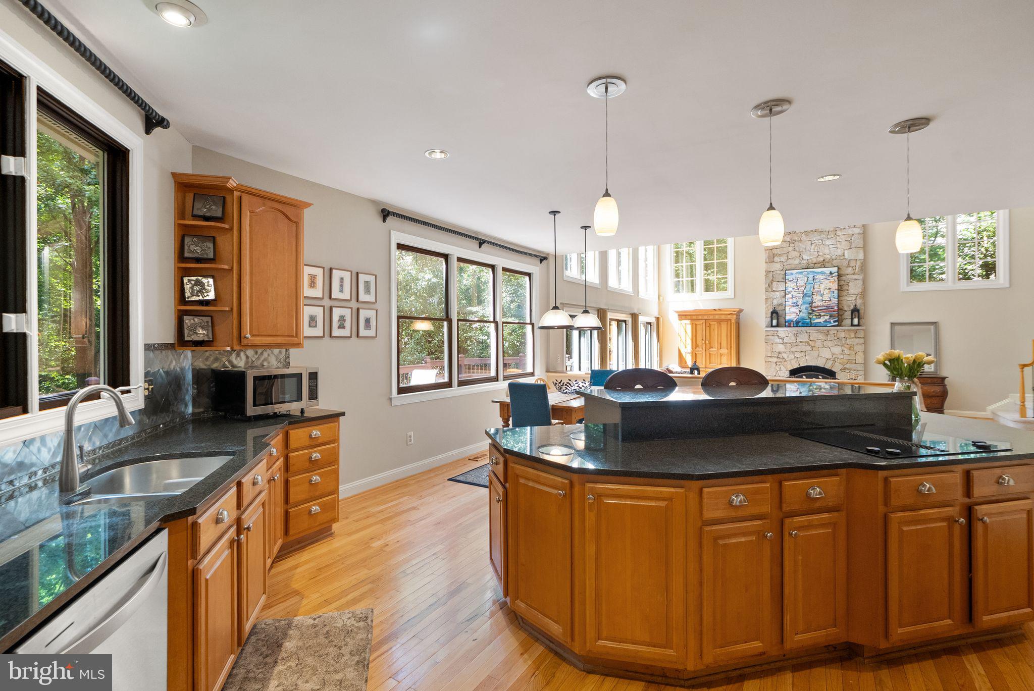 1108 Arboroak Pl