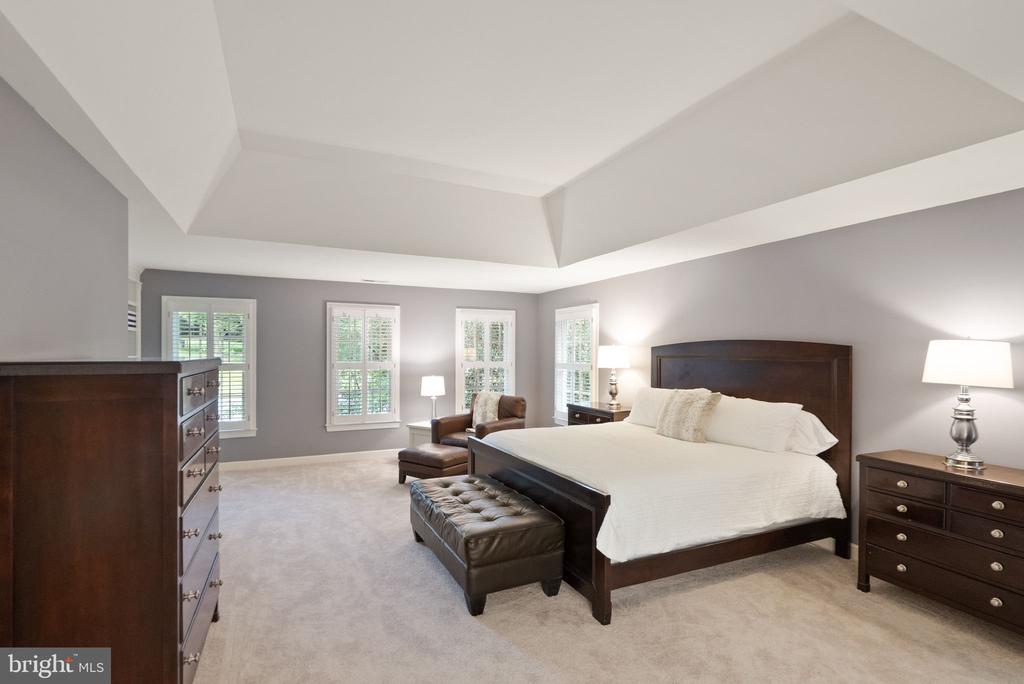 1108 Arboroak Pl