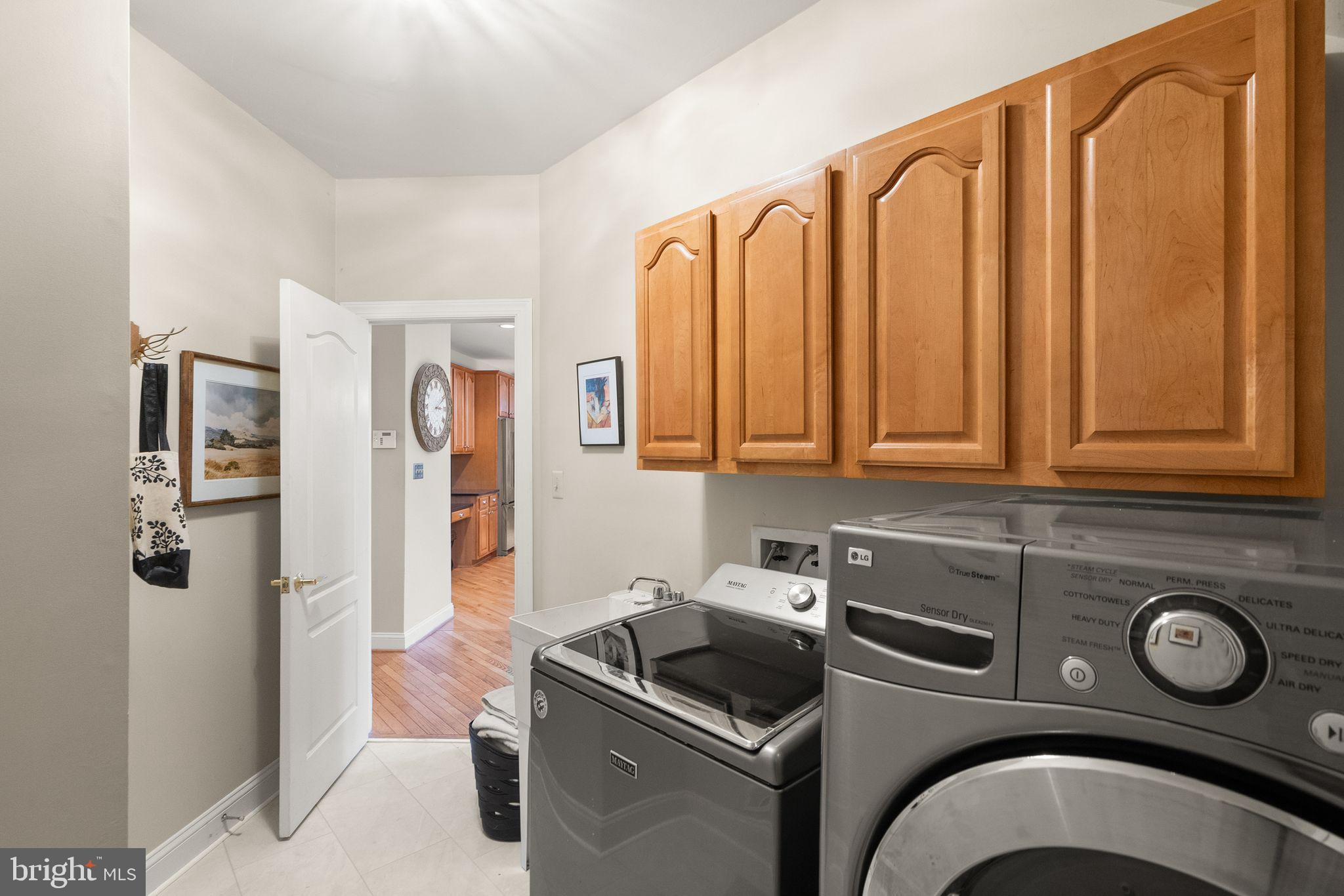 1108 Arboroak Pl