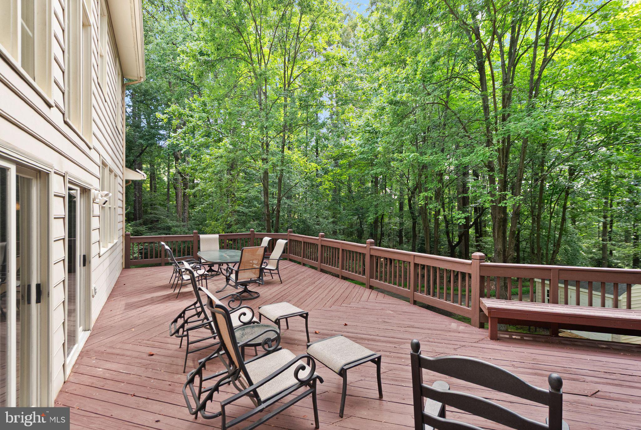 1108 Arboroak Pl