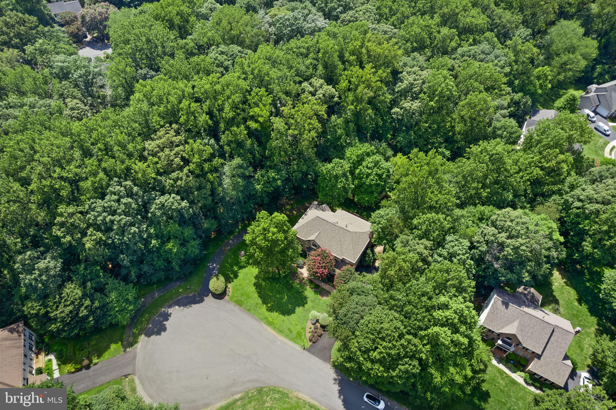 1108 Arboroak Pl