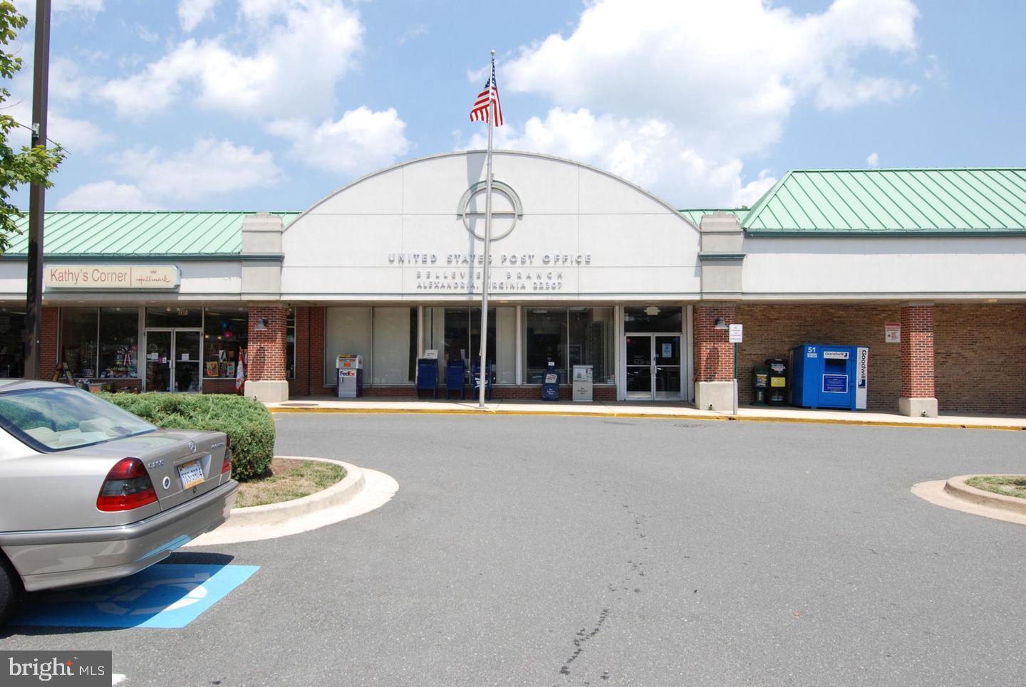 1302 BELLE VIEW BLVD #C1