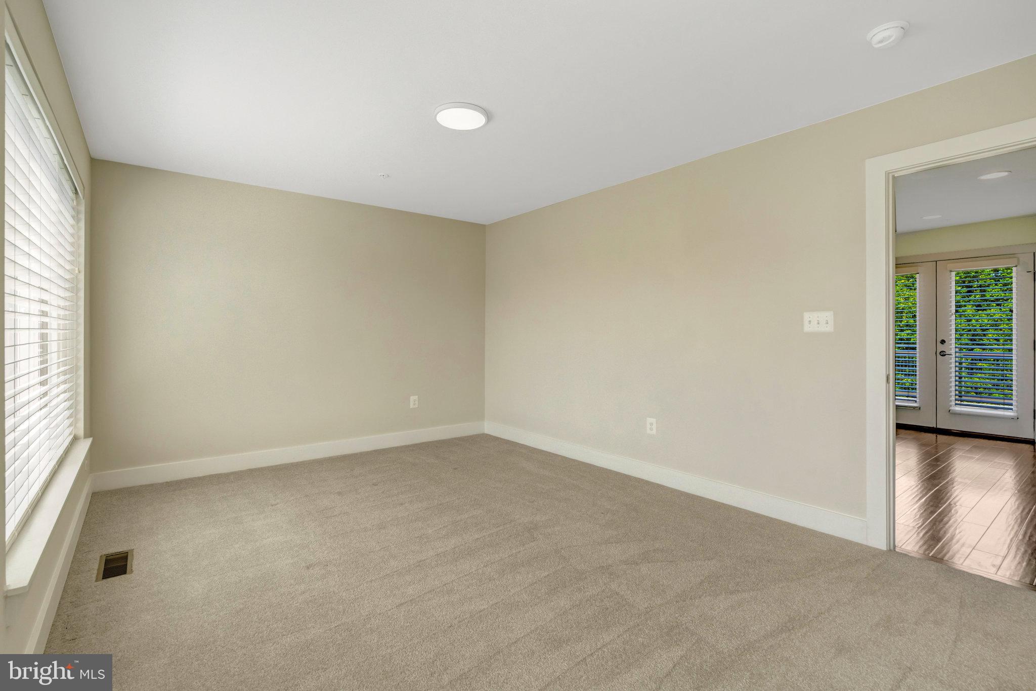 4912 Trail Vista Ln