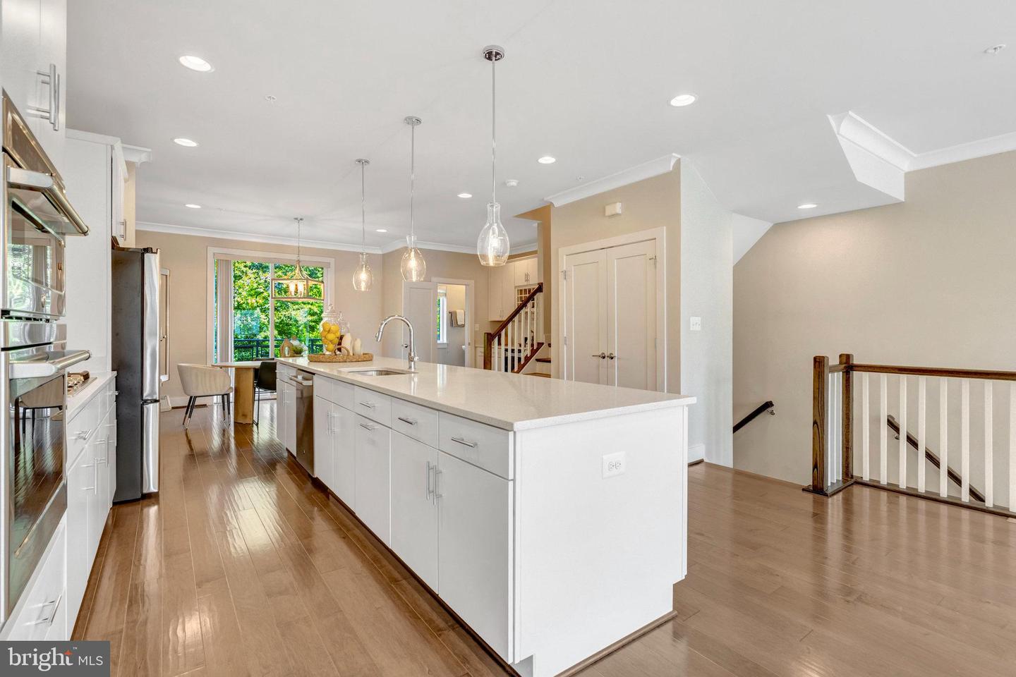 4912 Trail Vista Ln