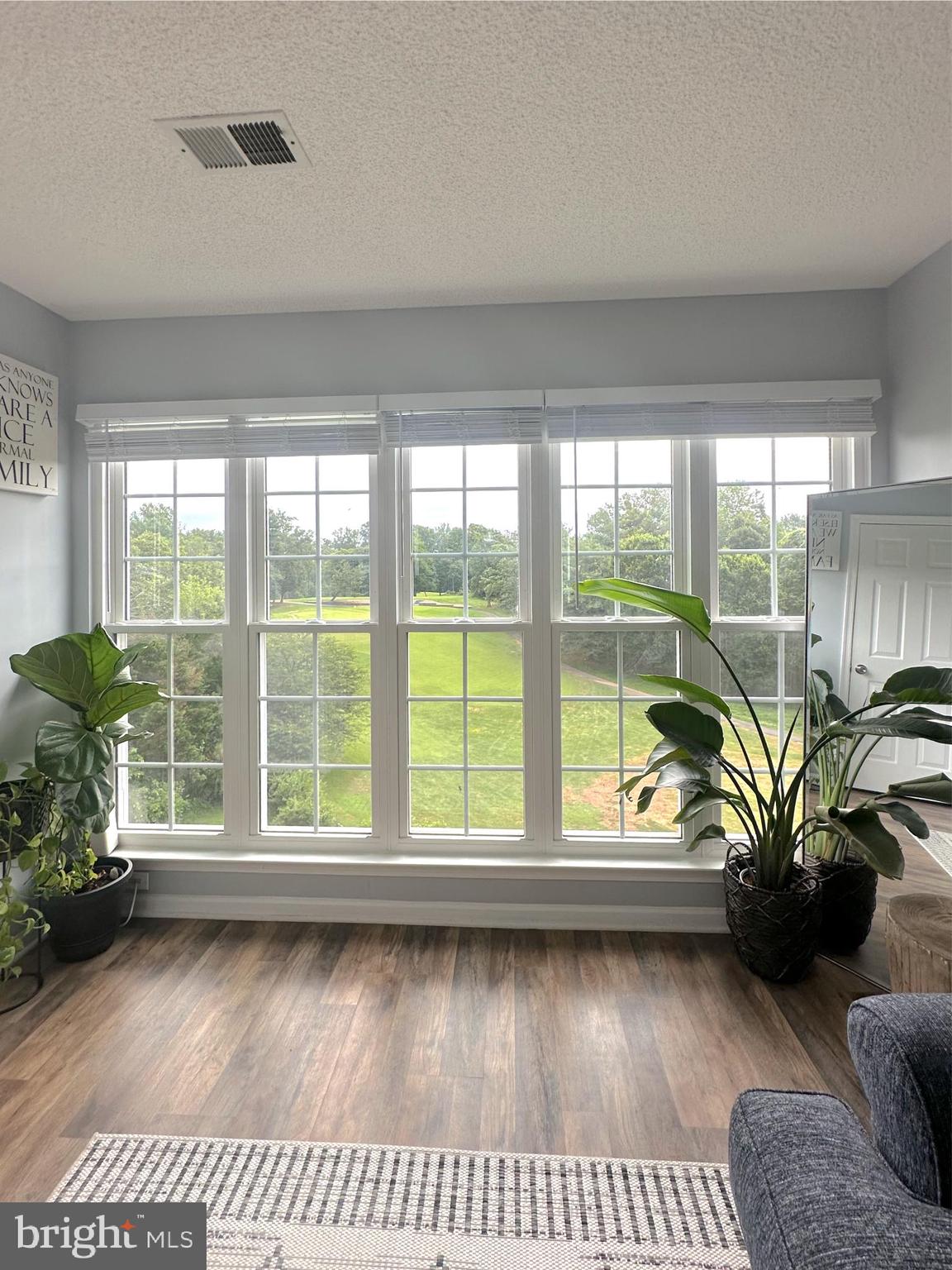 12100 Greenway Ct #301