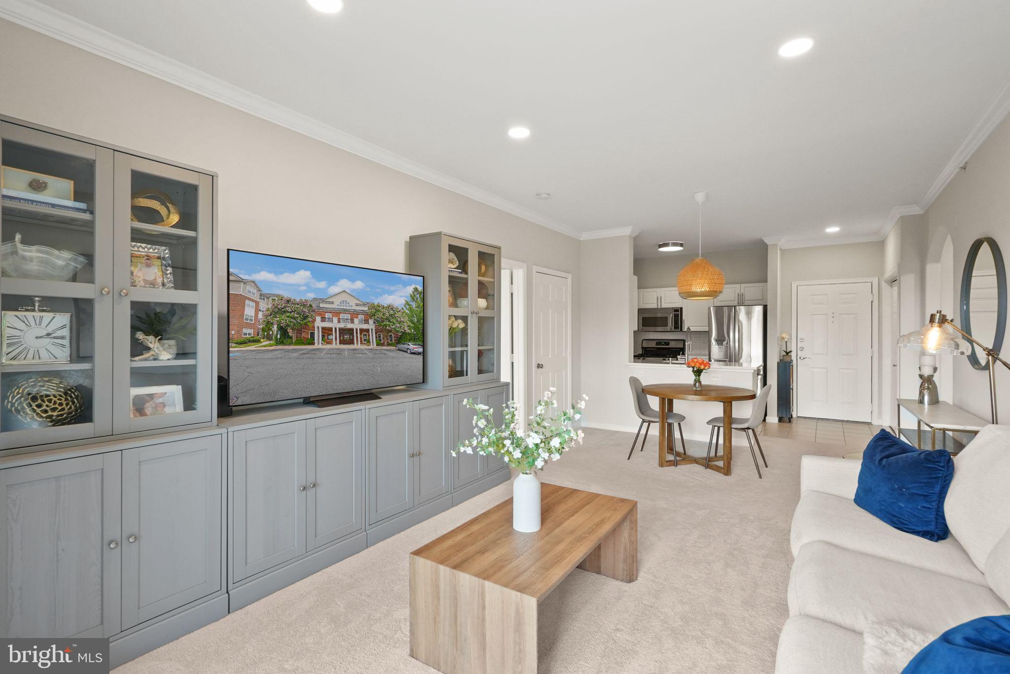 12905 Centre Park Cir #412