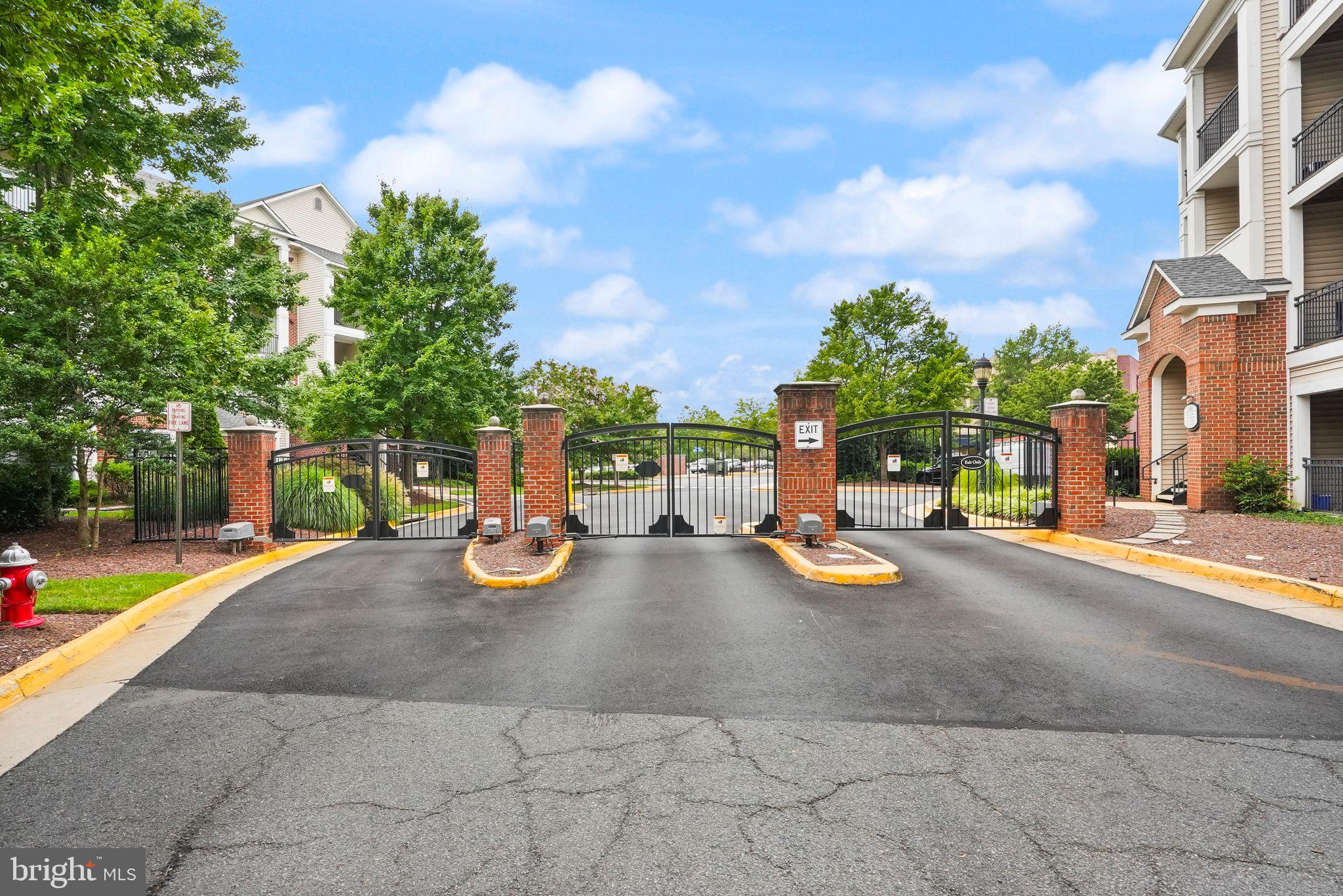 12905 Centre Park Cir #412