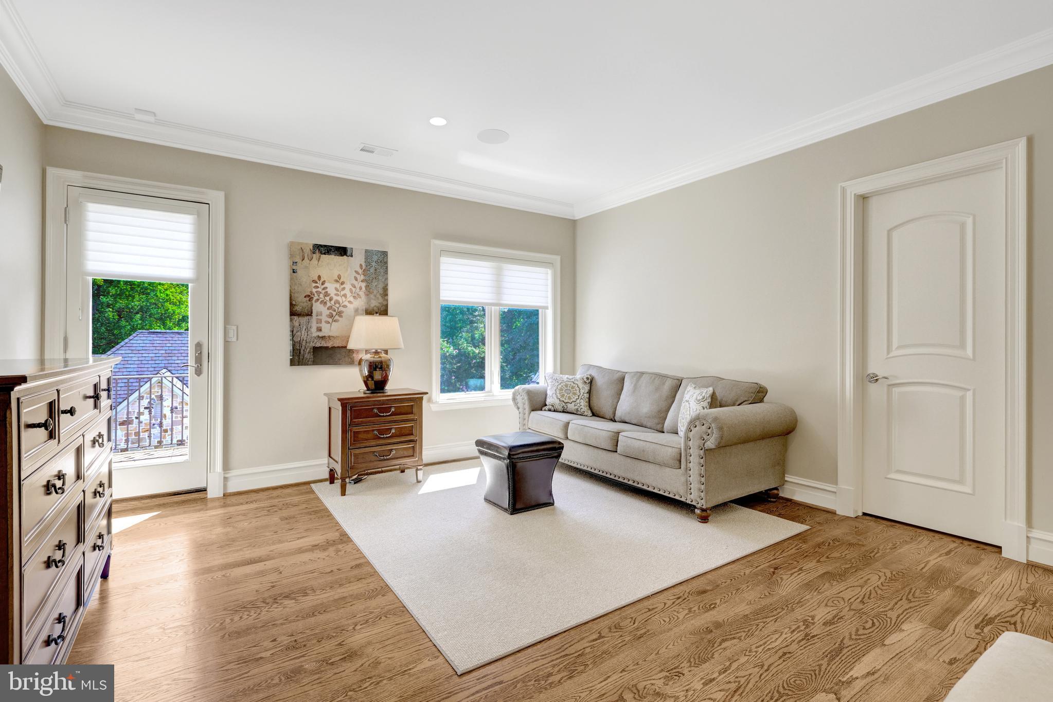 1239 Daleview Dr
