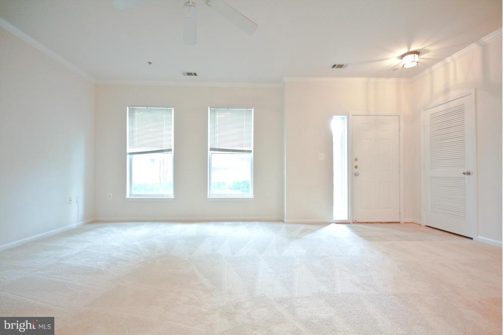 5107 TRAVIS EDWARD WAY #B