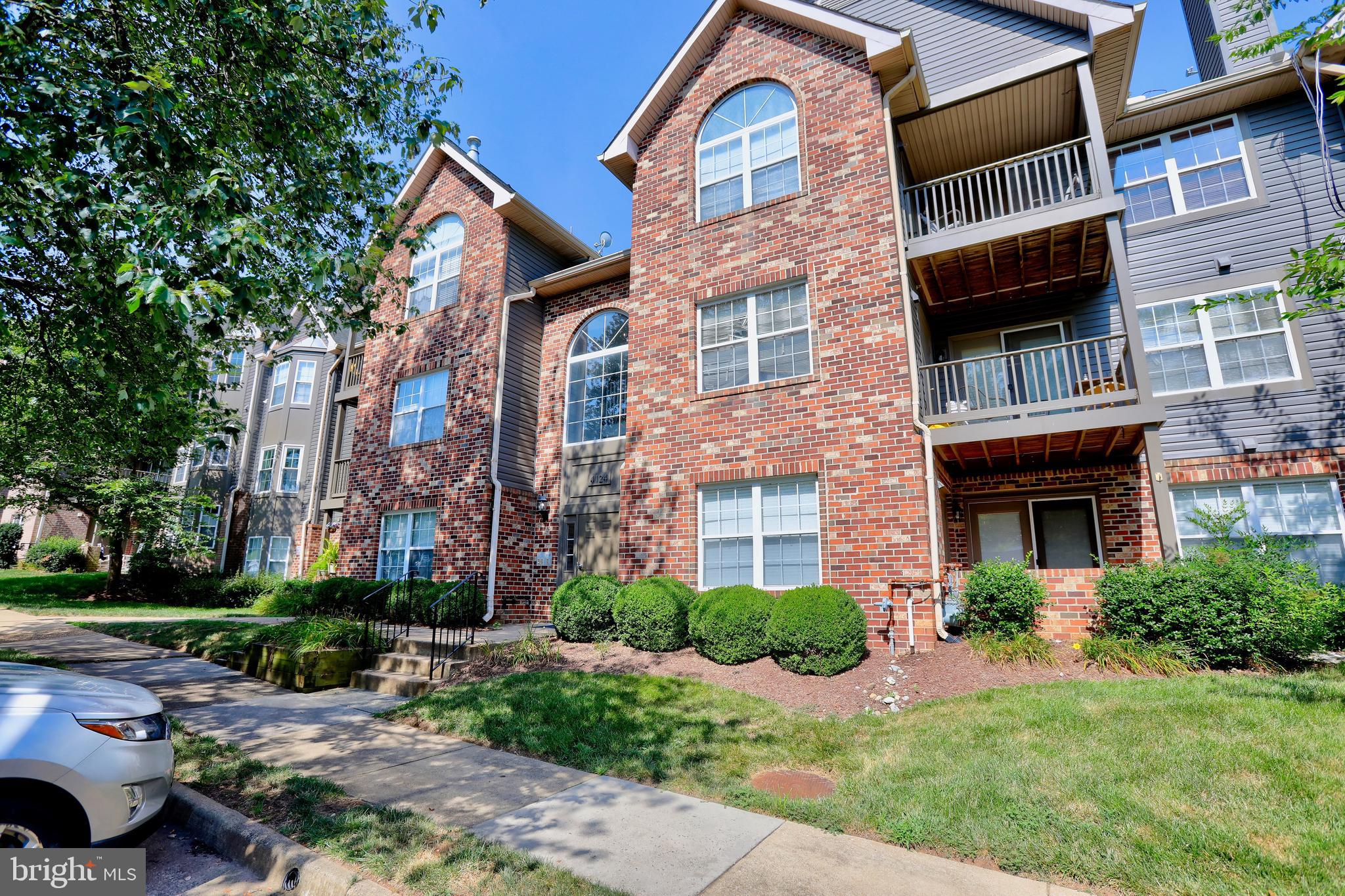 4124 MONUMENT CT #303