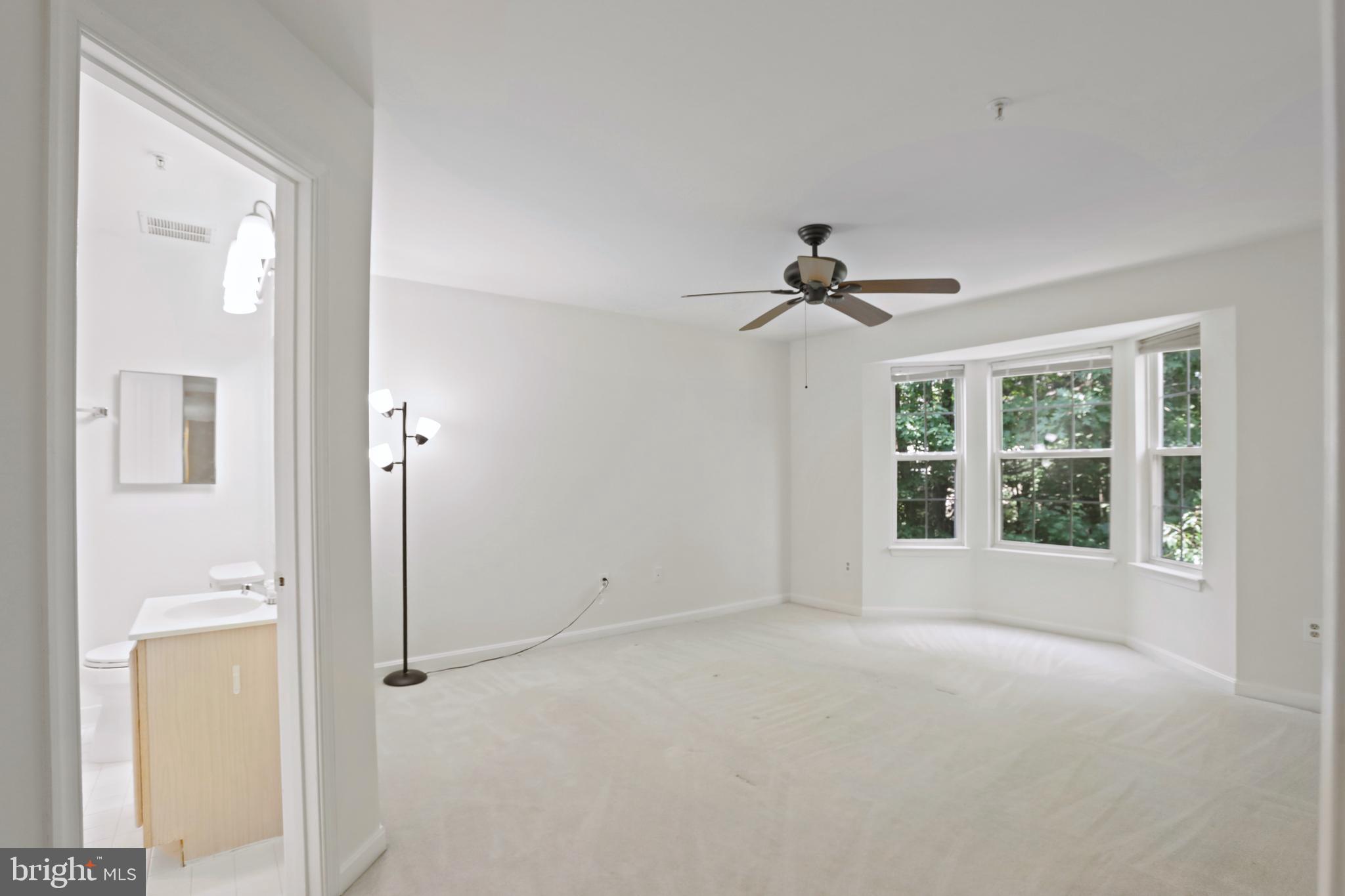 4124 MONUMENT CT #303