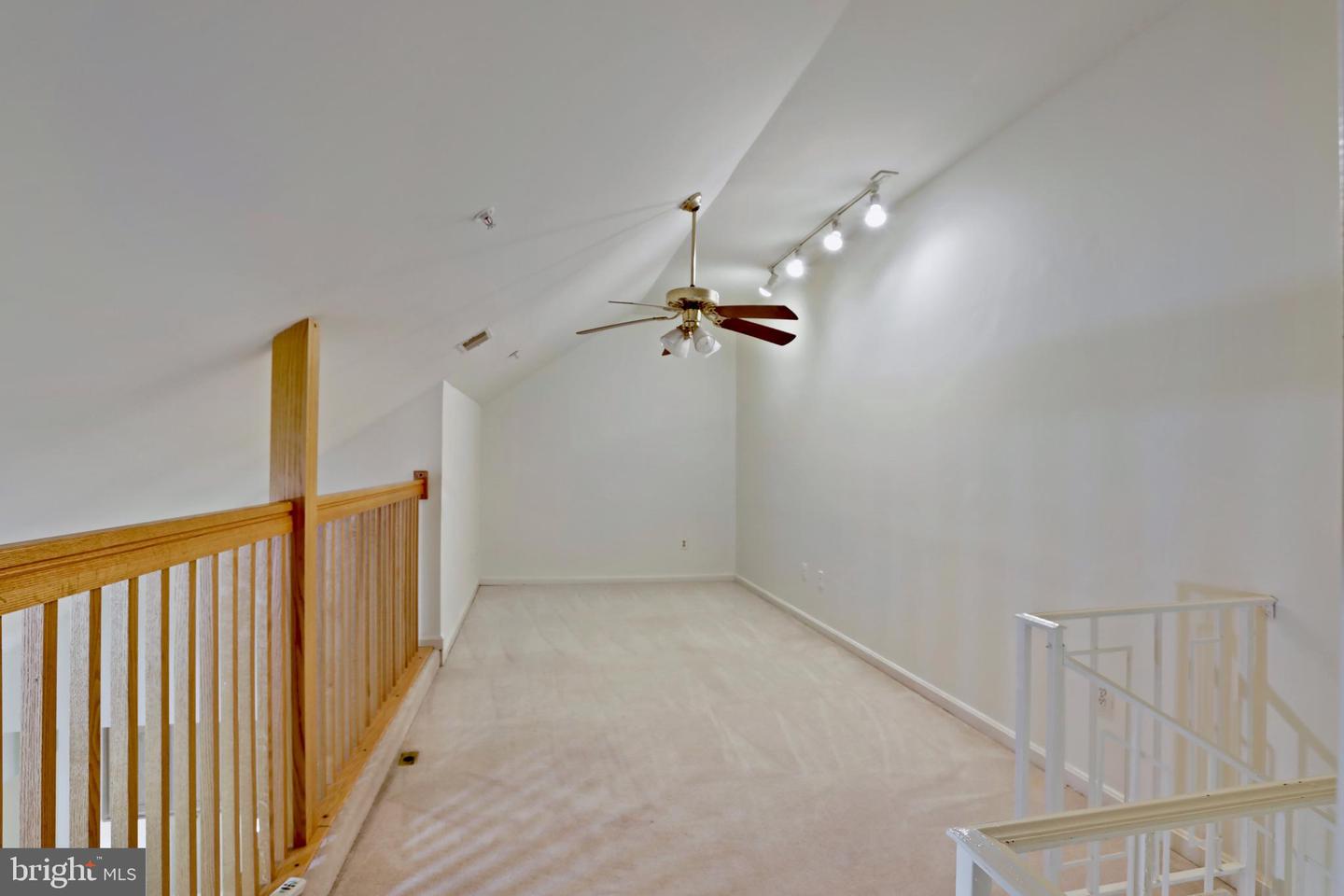 4124 MONUMENT CT #303
