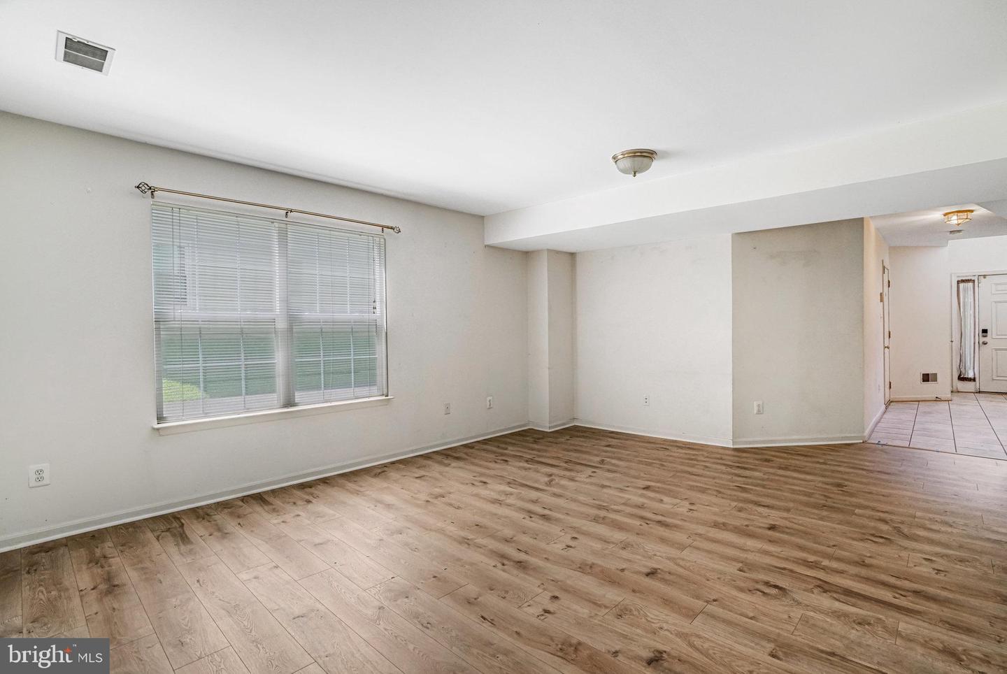 8408 JOVIN CIR