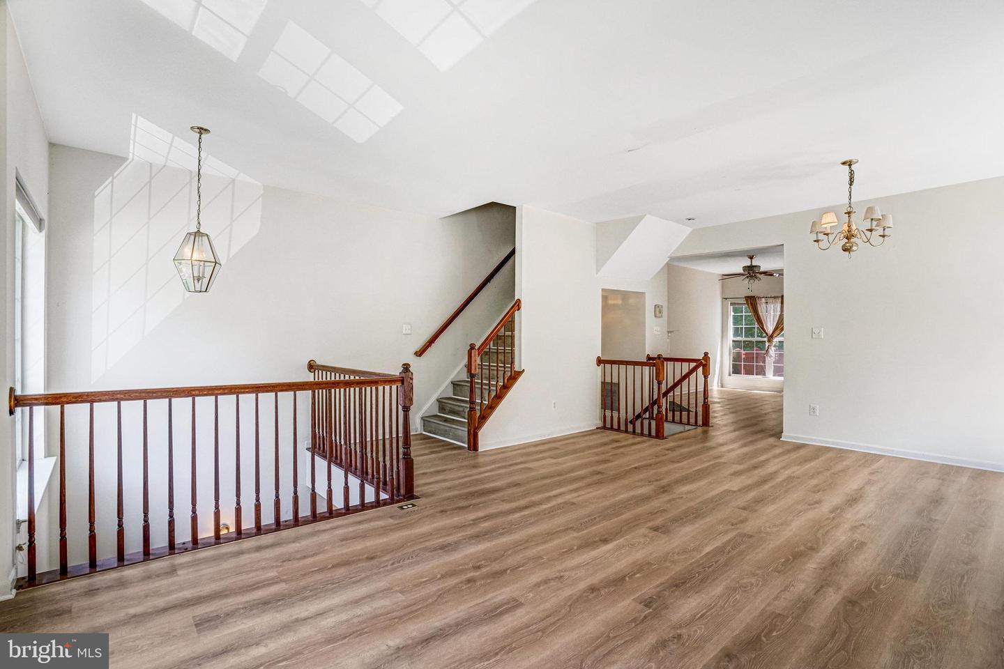 8408 JOVIN CIR
