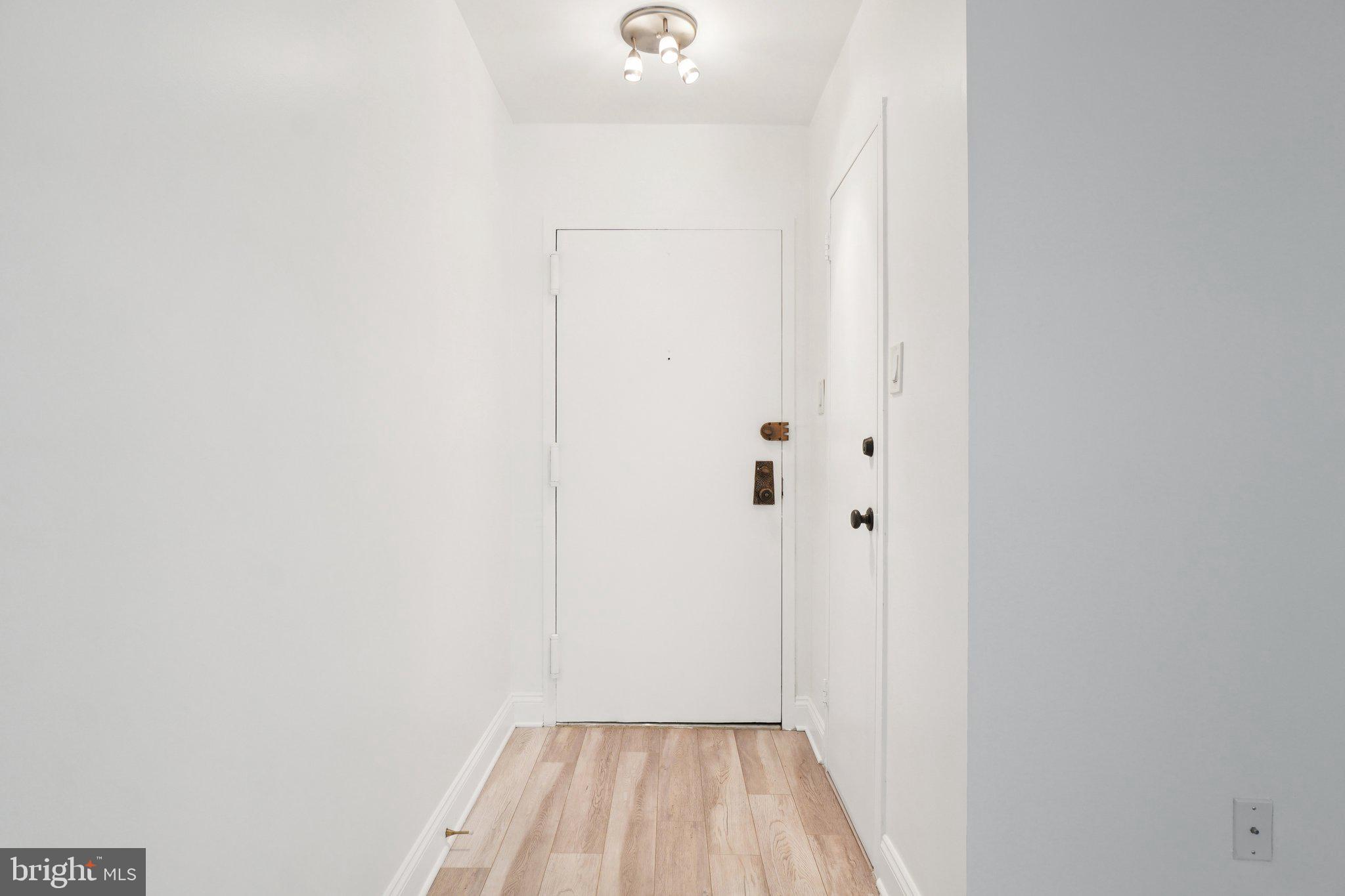 2059 HUNTINGTON AVENUE 111