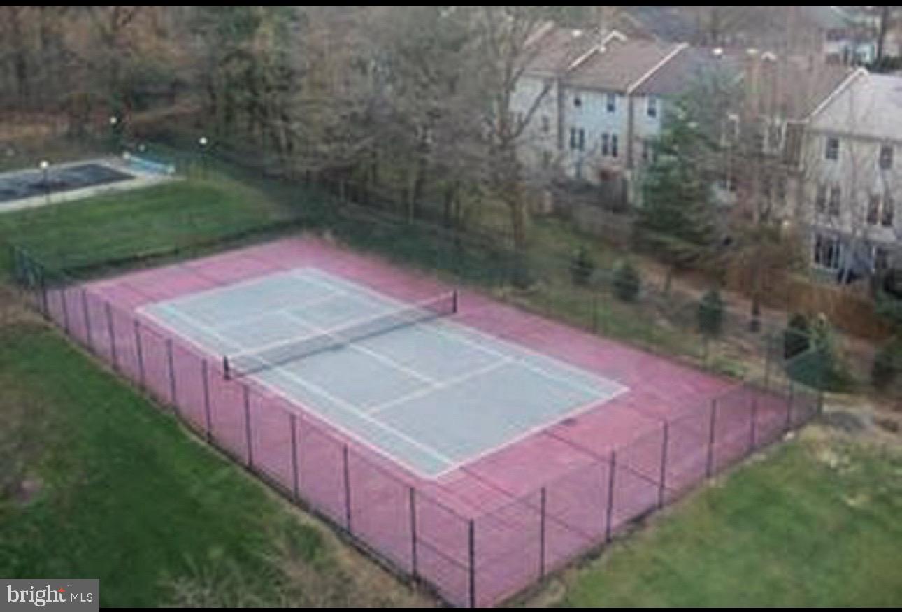 2059 HUNTINGTON AVENUE 111