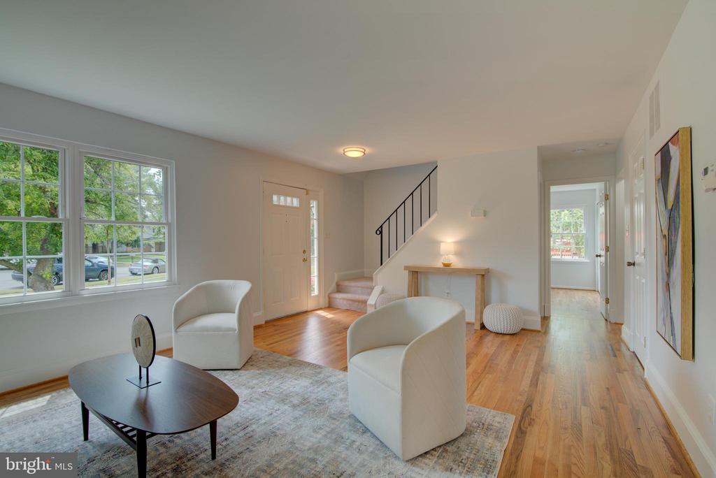 1404 Skyhaven Ct