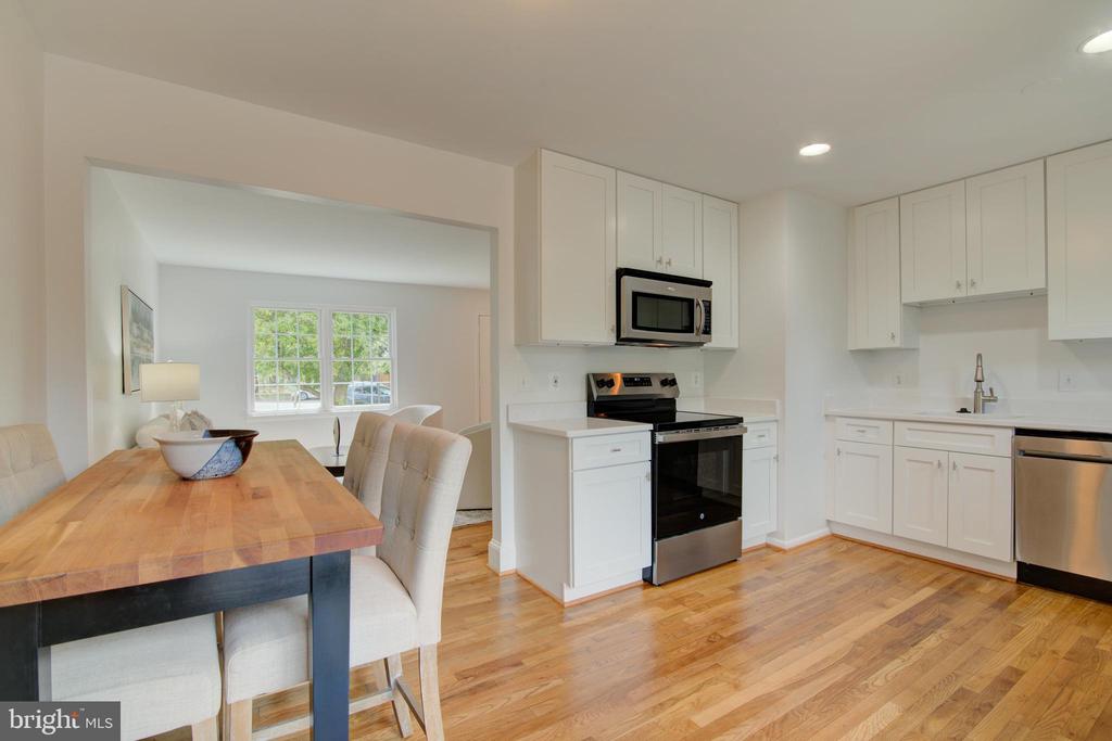 1404 Skyhaven Ct