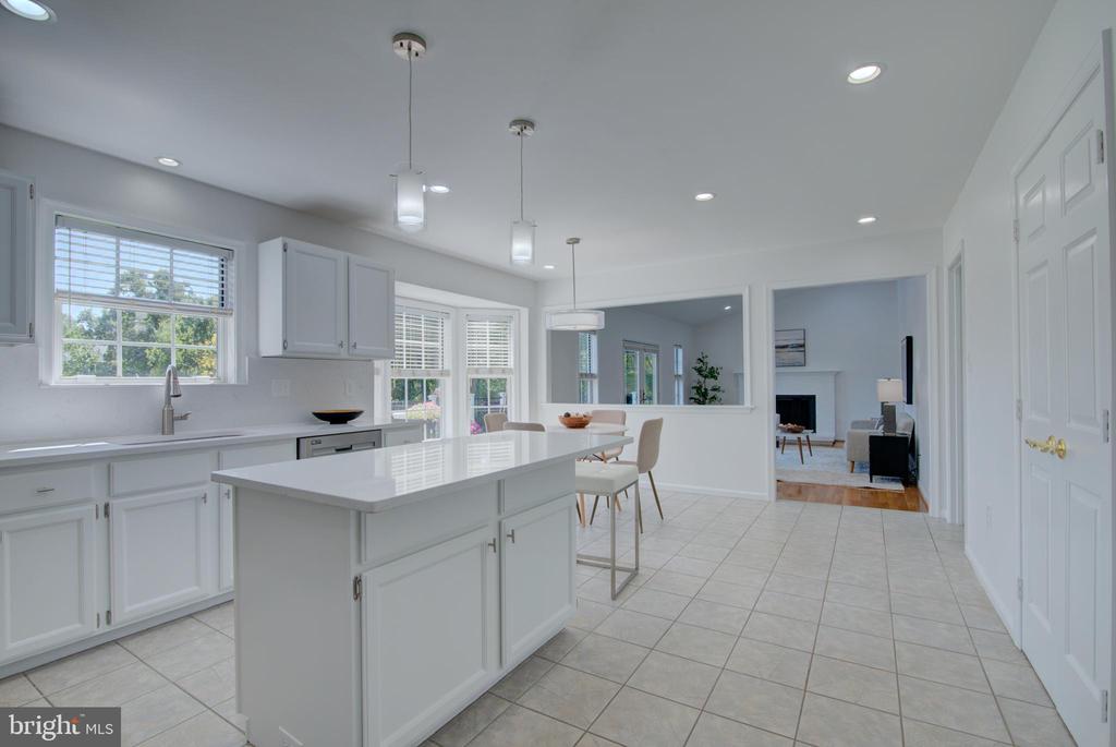 12203 MEADOWSTREAM COURT