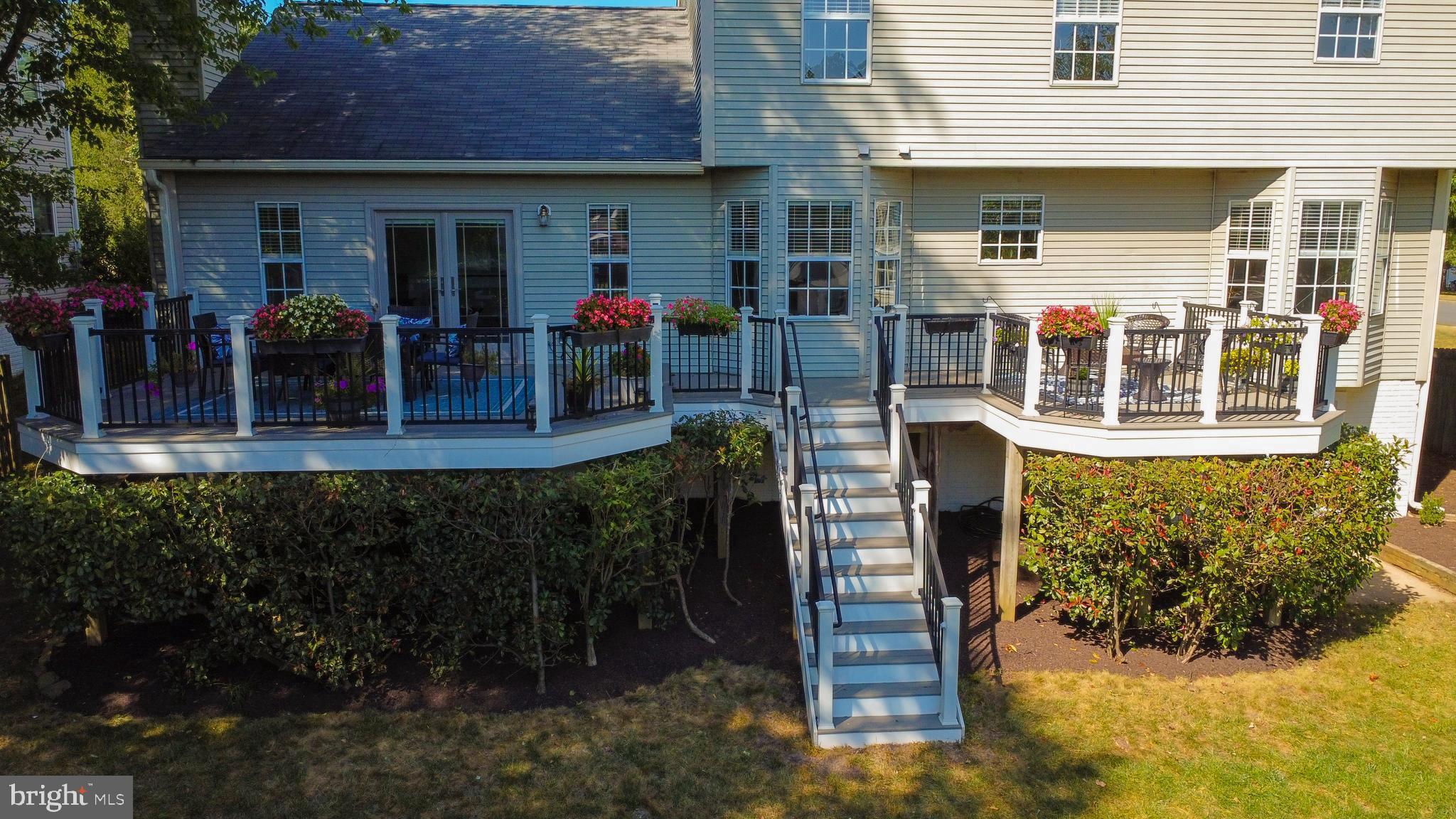 12203 MEADOWSTREAM COURT