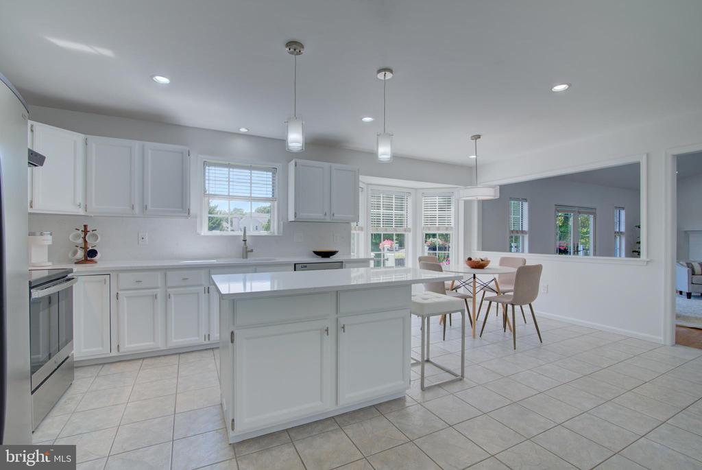 12203 MEADOWSTREAM COURT