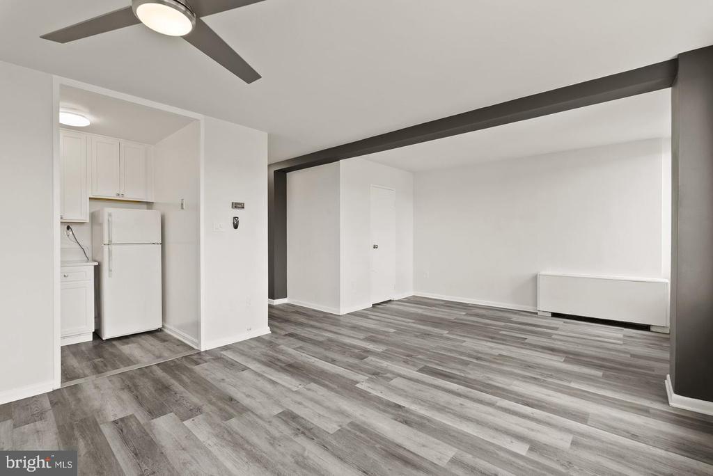 6631 WAKEFIELD DRIVE 804