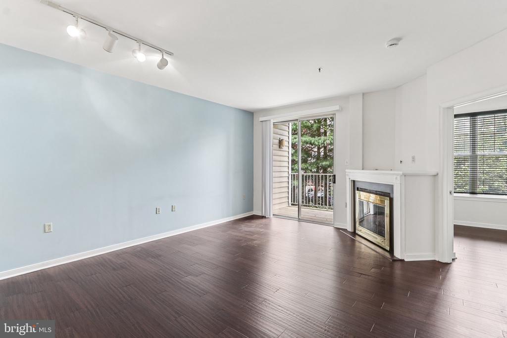 1641 International Dr #207