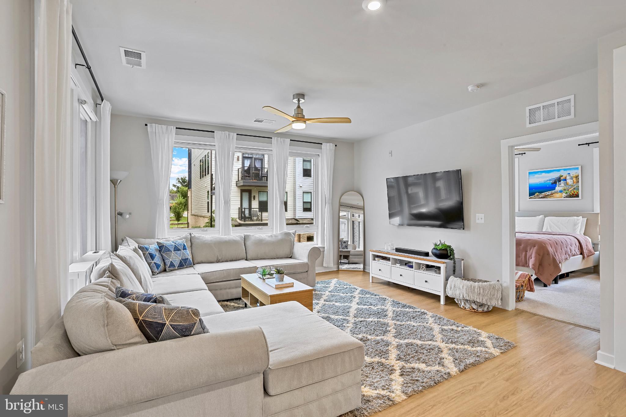 1675 BANDIT LOOP 201B