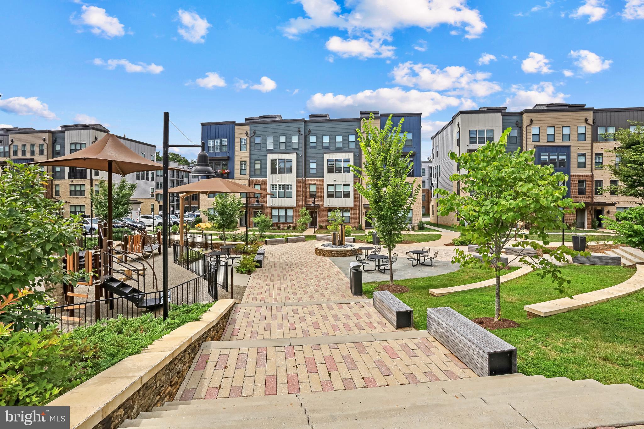 1675 BANDIT LOOP 201B