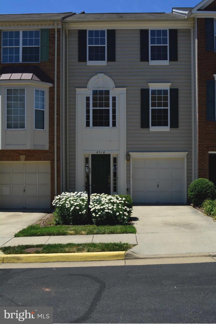 2518 JAMES MAURY DR