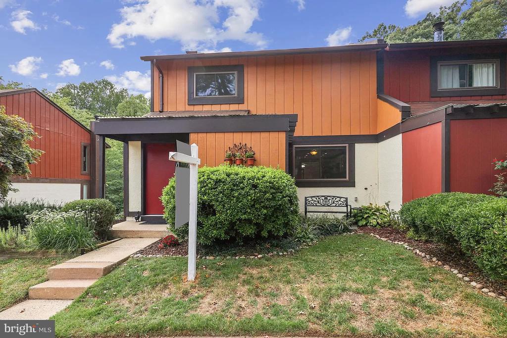 2256 Wheelwright Ct