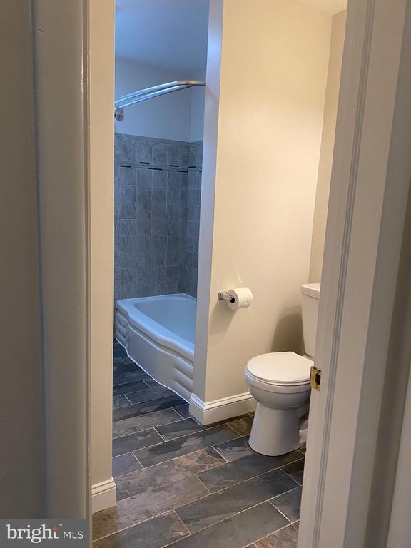3137 CRESWELL DR