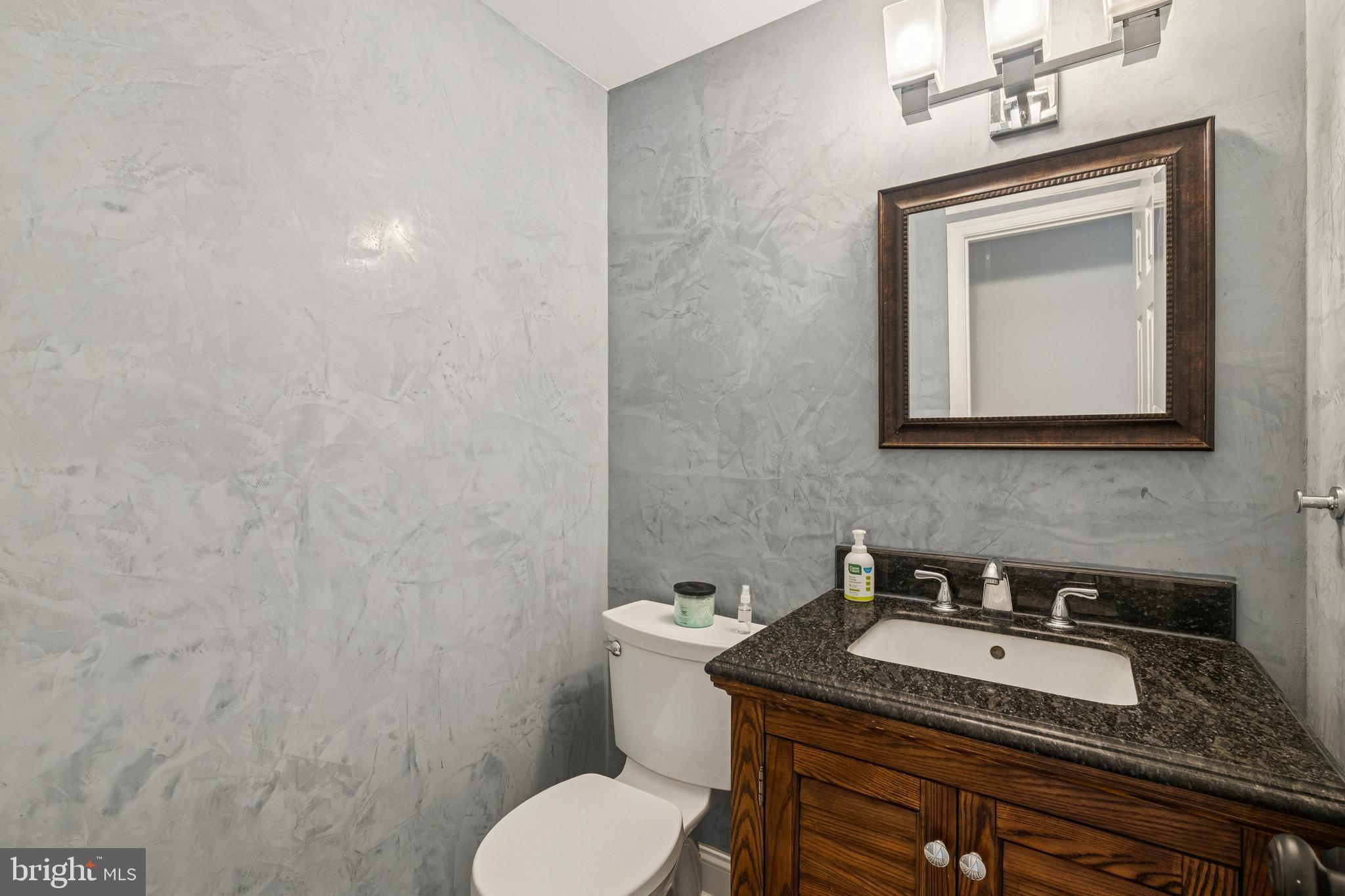 8482 Springfield Oaks Dr